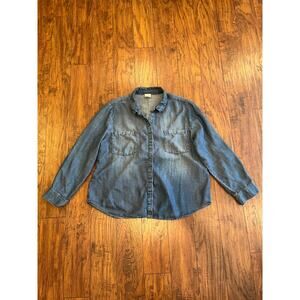 Chico’s Women’s Medium Wash Blue Denim Long Sleeve Button Up Top Size 3 XL